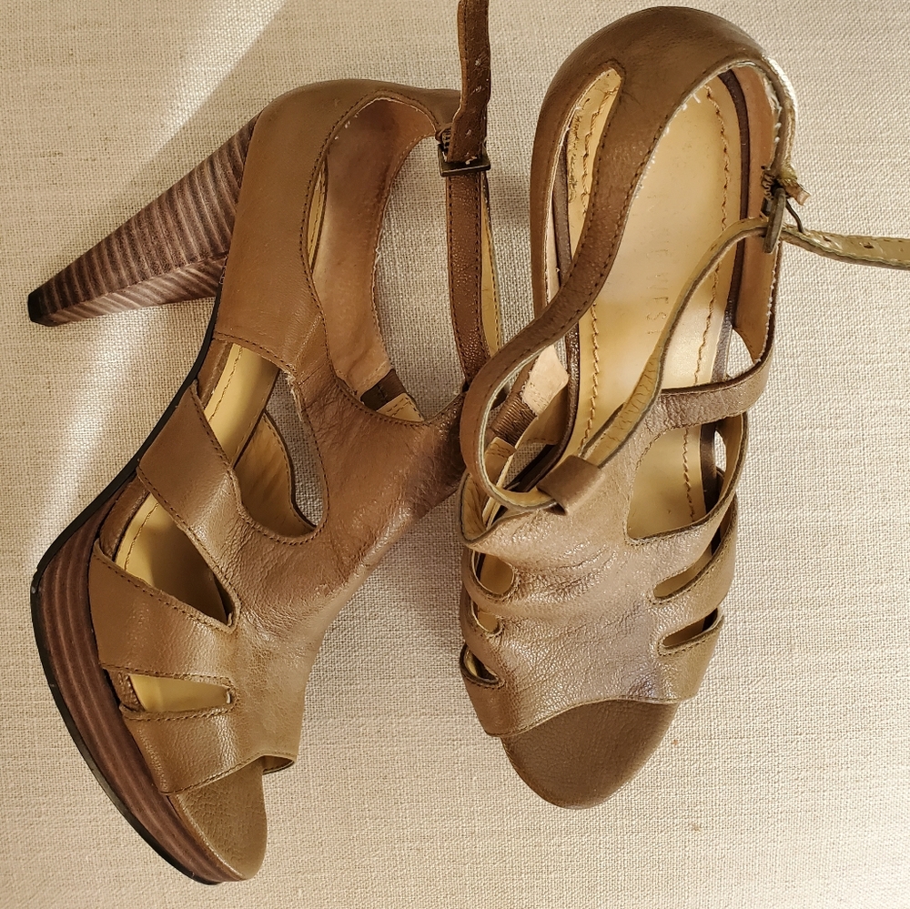 Nine West Platform Sandal